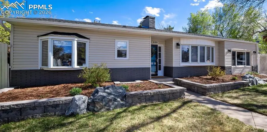 609 Cheyenne Boulevard, Colorado Springs, CO 80905 - #2