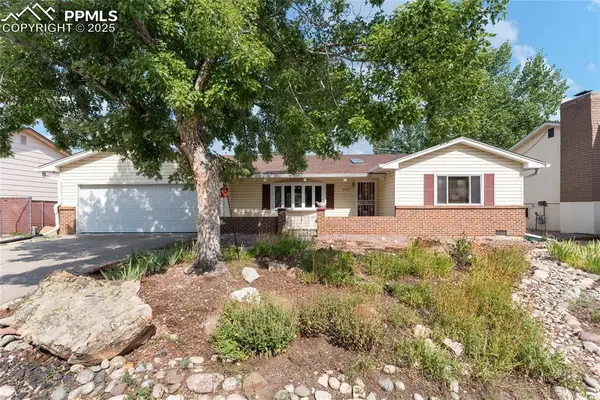 4027 Darby Circle, Colorado Springs, CO 80907