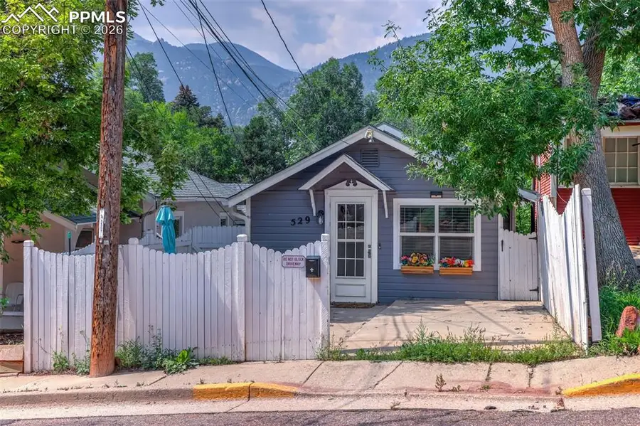 529 Canon Avenue, Manitou Springs, CO 80829 - #2