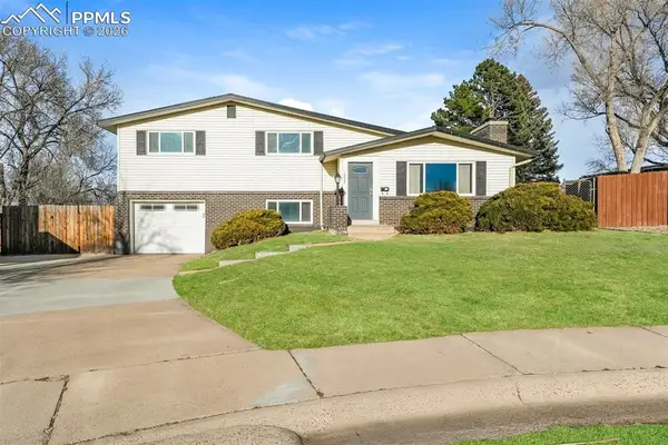 1824 Francis Place, Colorado Springs, CO 80909