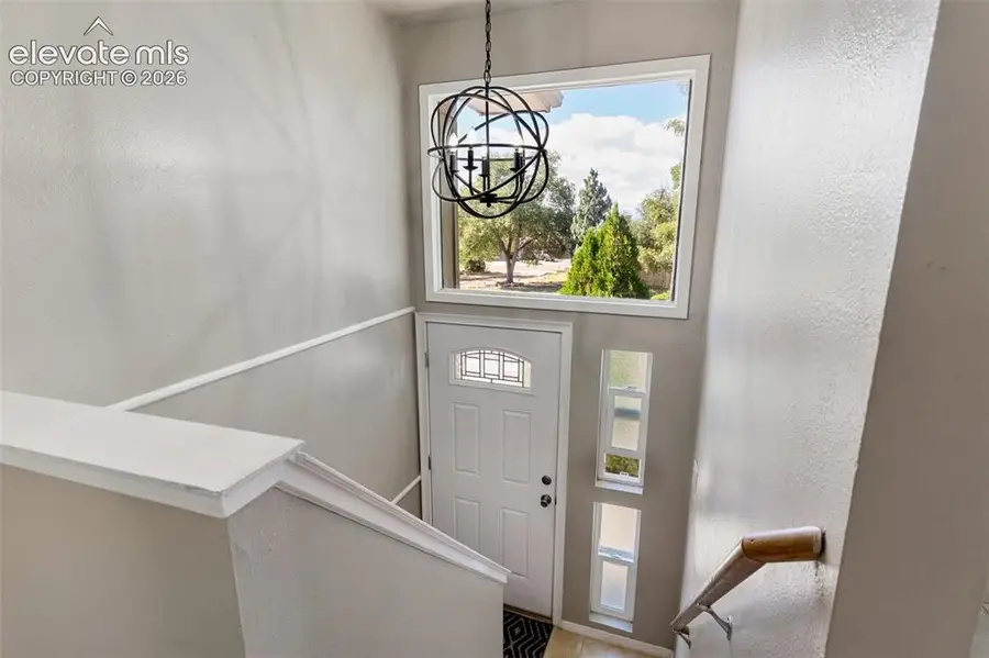 4032 Valley Drive #B, Pueblo, CO 81008 - #2