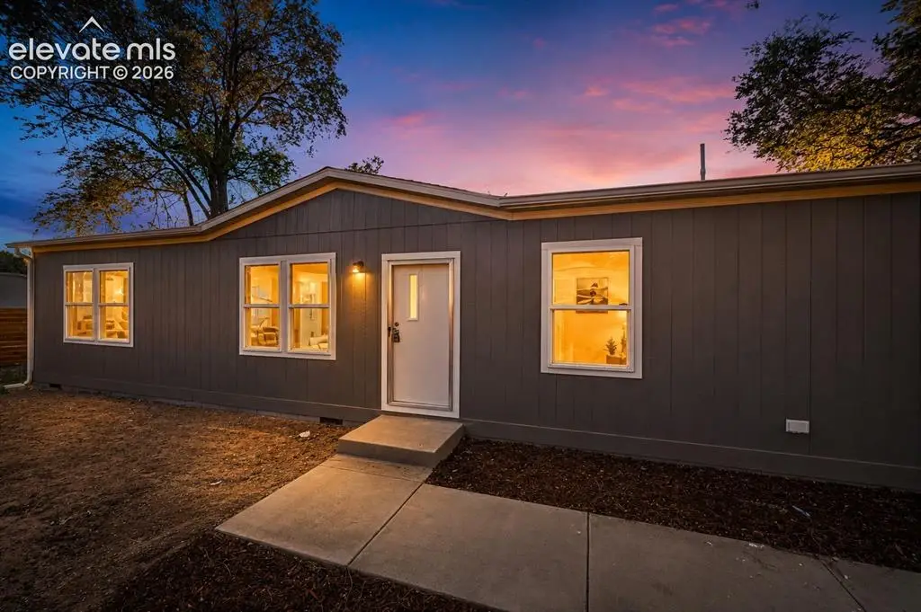 281 E Stewart Drive, Pueblo, CO 81007 - #1