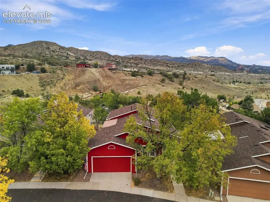 2612 Patriot Heights, Colorado Springs, CO 80904 - #2