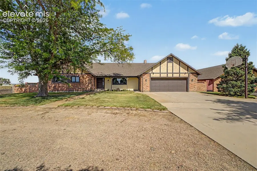 1194 39th Lane, Pueblo, CO 81006 - #2