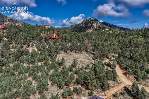 290 Earthsong Way, Manitou Springs, CO 80829