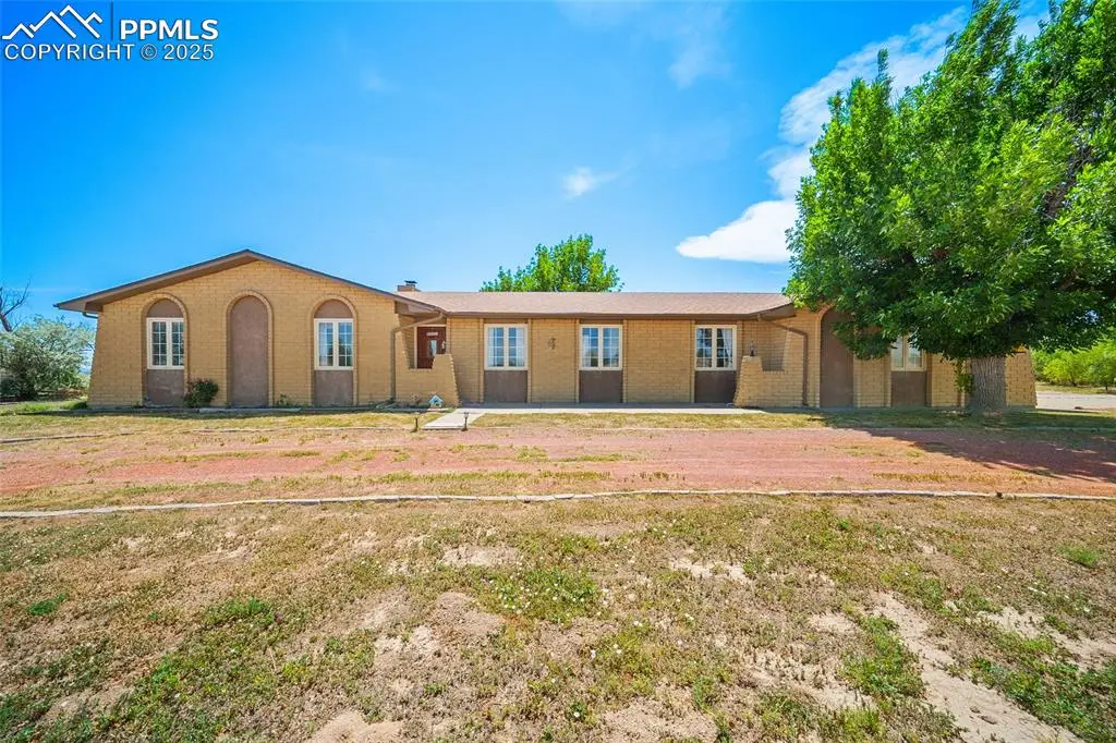 650 E Woodleaf Drive, Pueblo, CO 81007 - #1