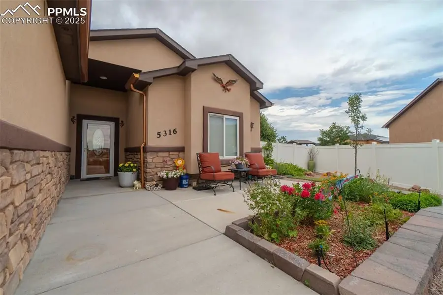 5316 Avocet Court, Pueblo, CO 81008 - #3