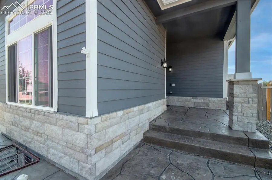 10604 Deer Meadow Circle, Colorado Springs, CO 80925 - Image #3