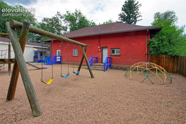 1015 W Cheyenne Road, Colorado Springs, CO 80906