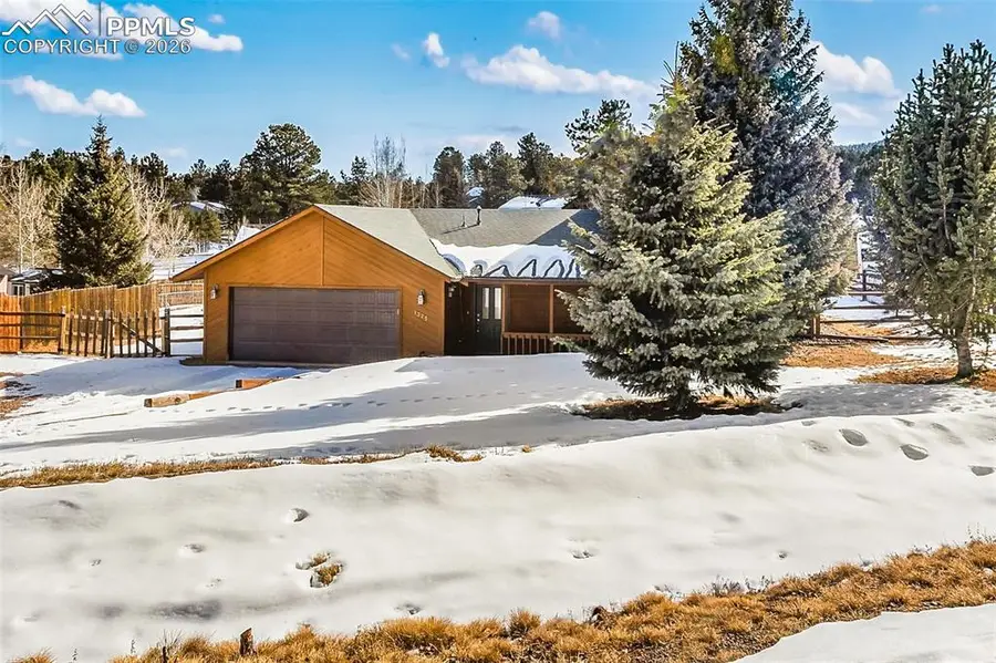 1325 Thomas Circle, Woodland Park, CO 80863 - Image #2