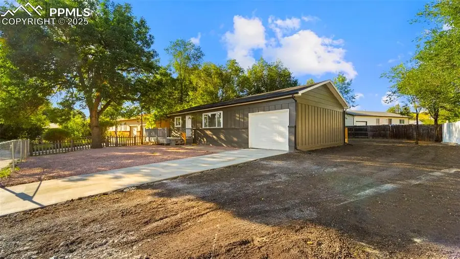 1126 Maxwell Street, Colorado Springs, CO 80906 - Image #3