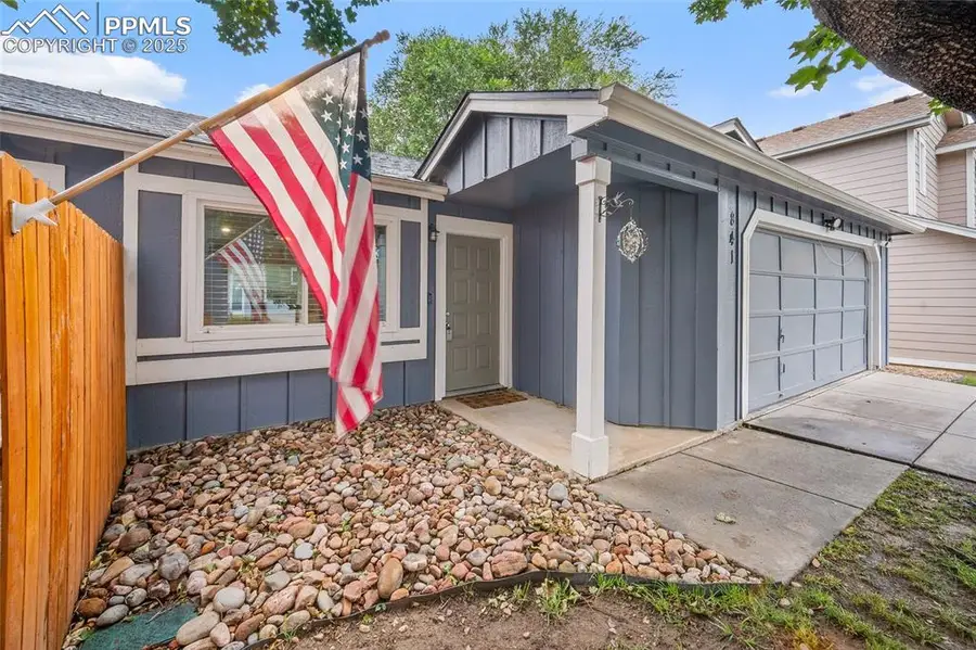 841 Dawn Break Loop, Colorado Springs, CO 80910 - Image #2