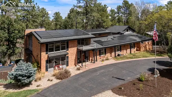 1660 Mesa Avenue, Colorado Springs, CO 80906