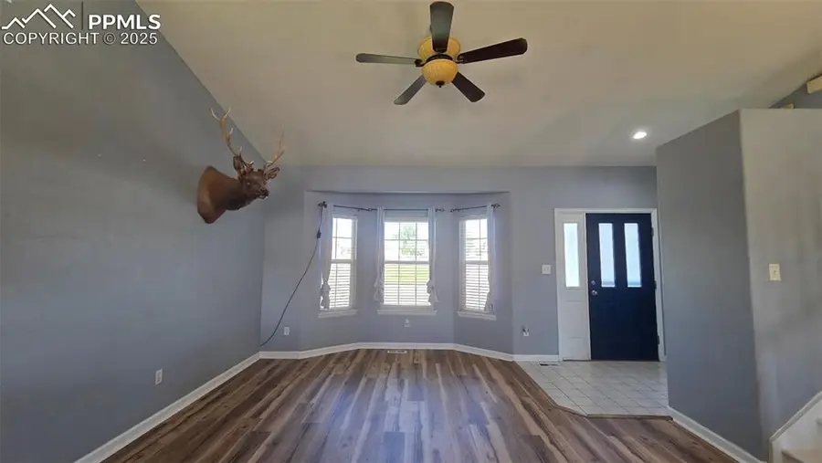 110 W Blakeland Drive, Pueblo, CO 81007 - Image #2