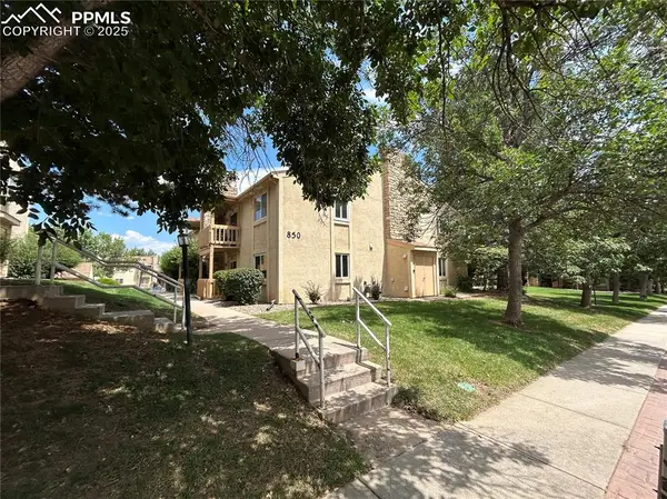 850 Tenderfoot Hill Road #103, Colorado Springs, CO 80906