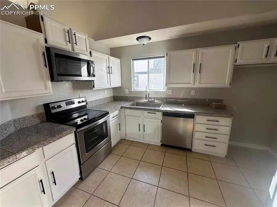 9320 Hazy Morning Drive, Colorado Springs, CO 80925 - Image #2