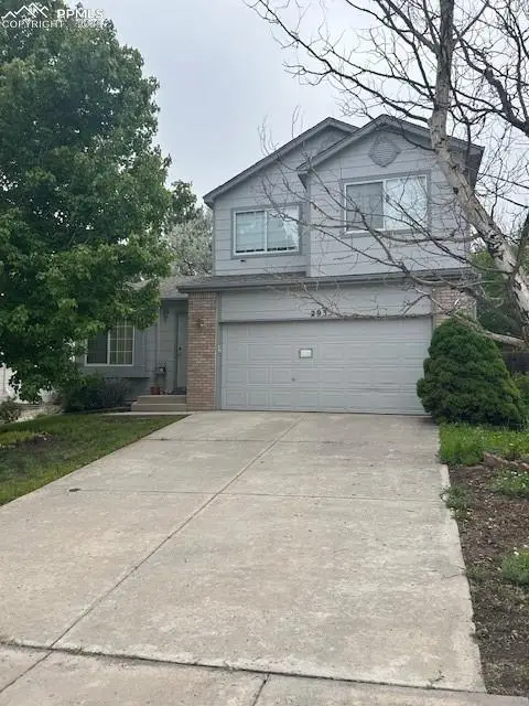 2935 Richmond Drive, Colorado Springs, CO 80922