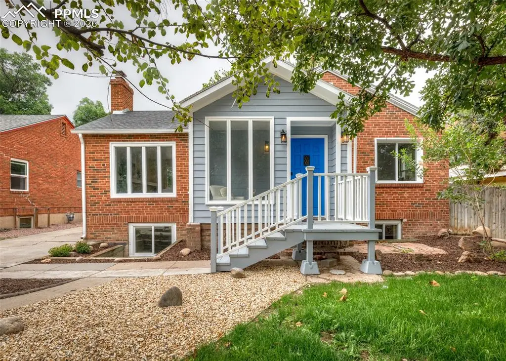 1306 W Abriendo Avenue, Pueblo, CO 81004 - #1