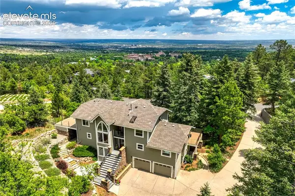 3 Thayer Road, Colorado Springs, CO 80906