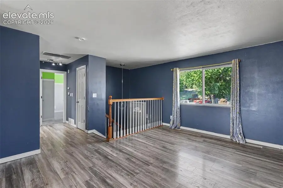 1049 Cambridge Avenue, Colorado Springs, CO 80906 - #2