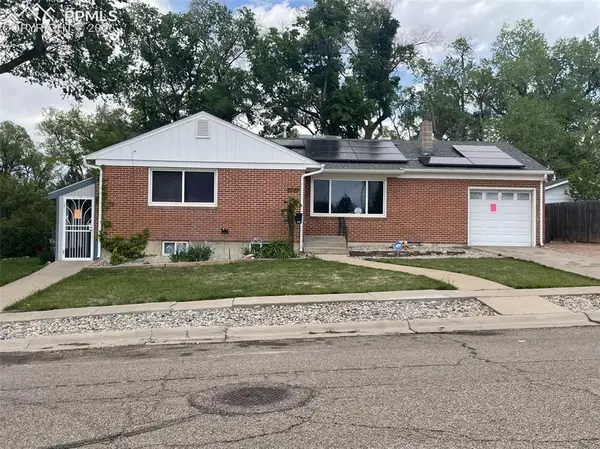 1025 Liberty Lane, Pueblo, CO 81001