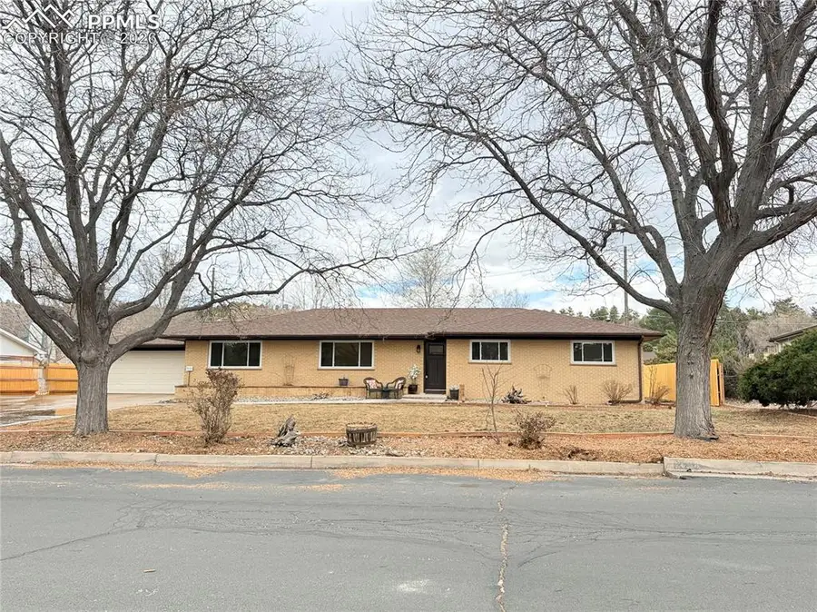 1608 Mount View Lane, Colorado Springs, CO 80907 - #3