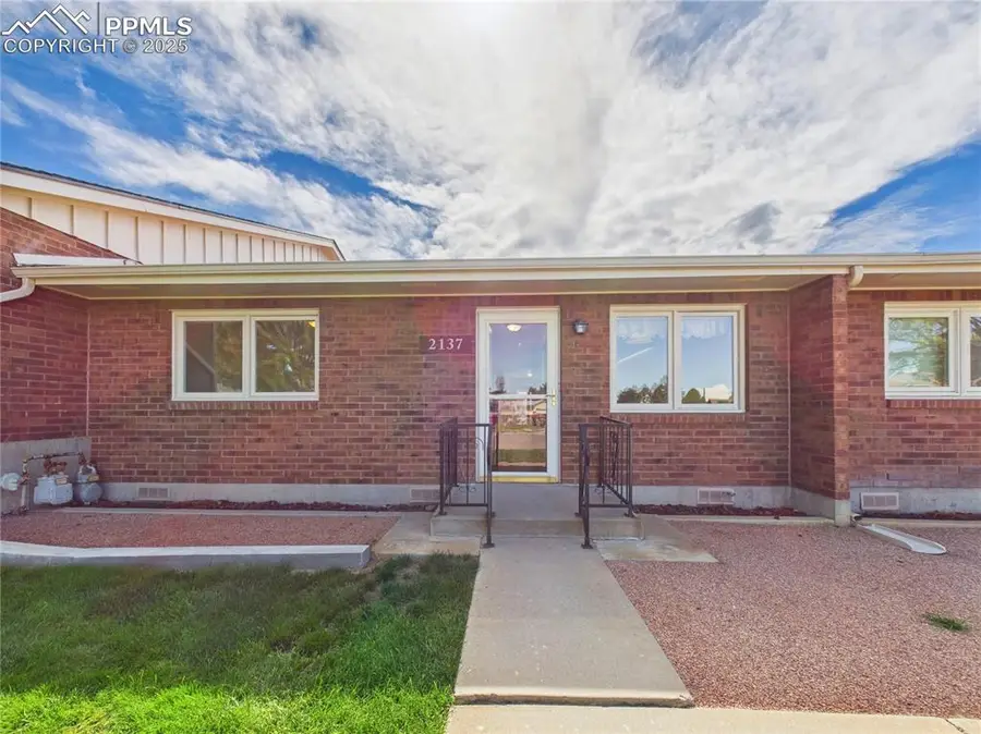 2137 Chautard Drive, Pueblo, CO 81005 - Image #2