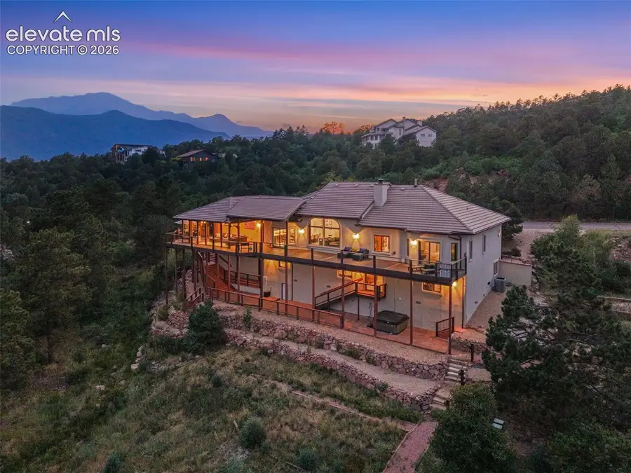 3325 Cedar Heights Drive, Colorado Springs, CO 80904 - #3