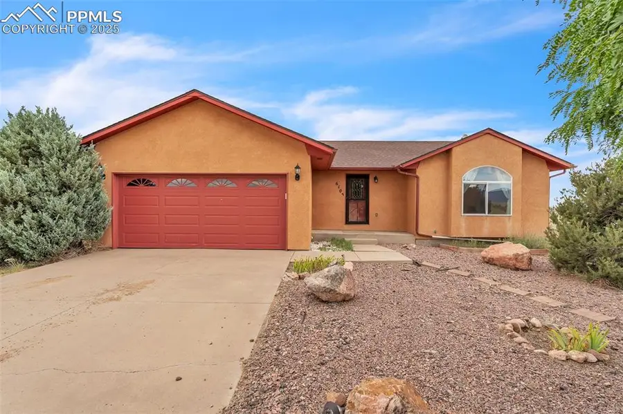 6105 Straight Arrow Point, Fountain, CO 80817 - #2