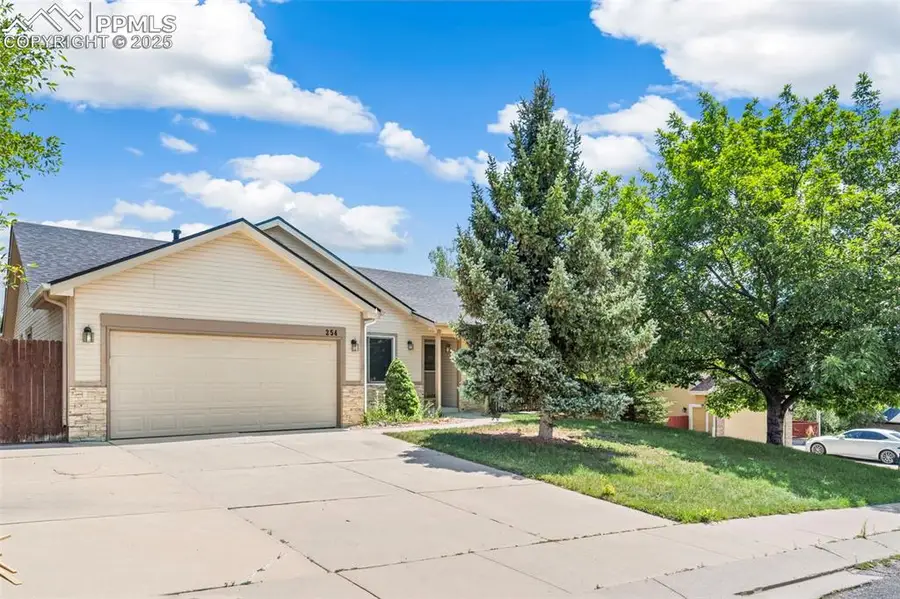254 Candletree Circle, Monument, CO 80132 - Image #2