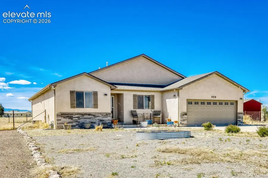 555 N Verbena Drive, Pueblo, CO 81007 - #2