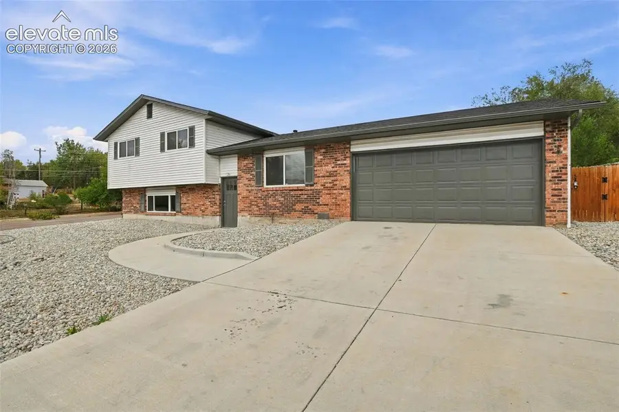1070 Applewood Drive, Colorado Springs, CO 80907 - #2