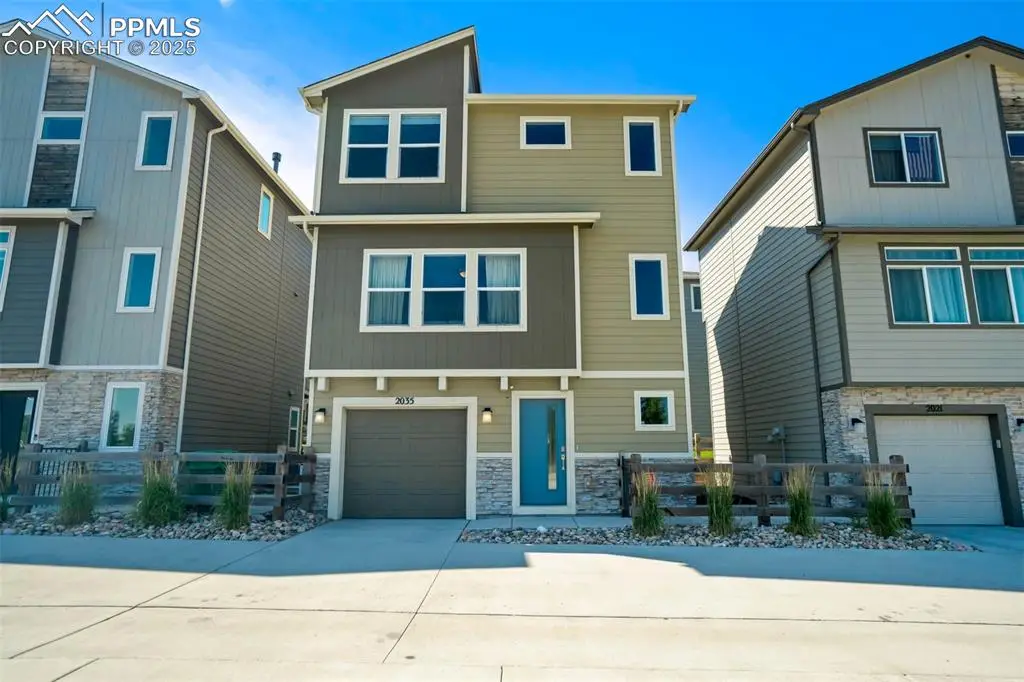 2035 Corker View, Colorado Springs, CO 80910 - Image #1
