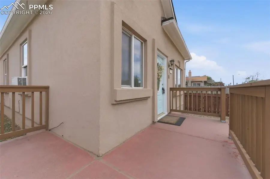 523 S Hancock Avenue, Colorado Springs, CO 80903 - #3