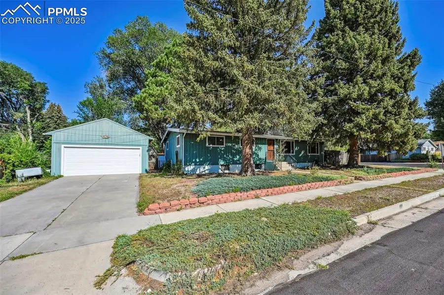 2708 Pennsylvania Avenue, Colorado Springs, CO 80907 - Image #2