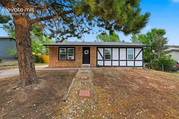6830 Chippewa Road, Colorado Springs, CO 80915