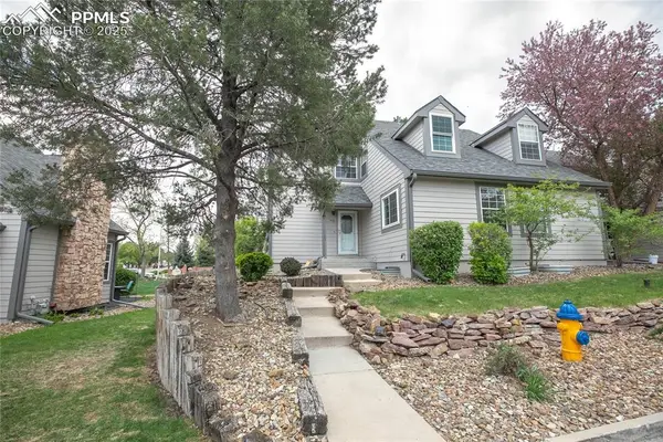 416 Cobblestone Drive, Colorado Springs, CO 80906