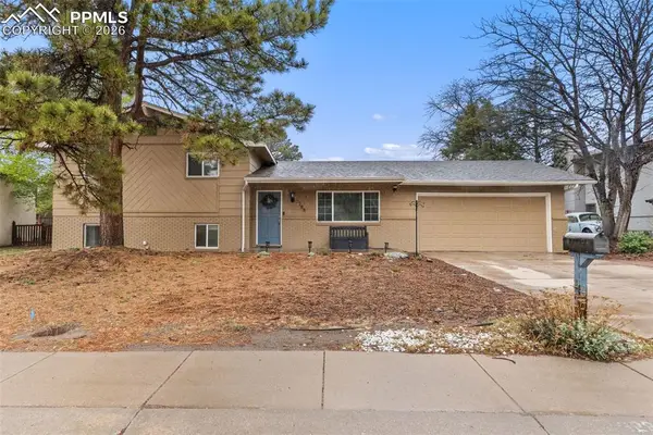 3288 W Parade Circle, Colorado Springs, CO 80917