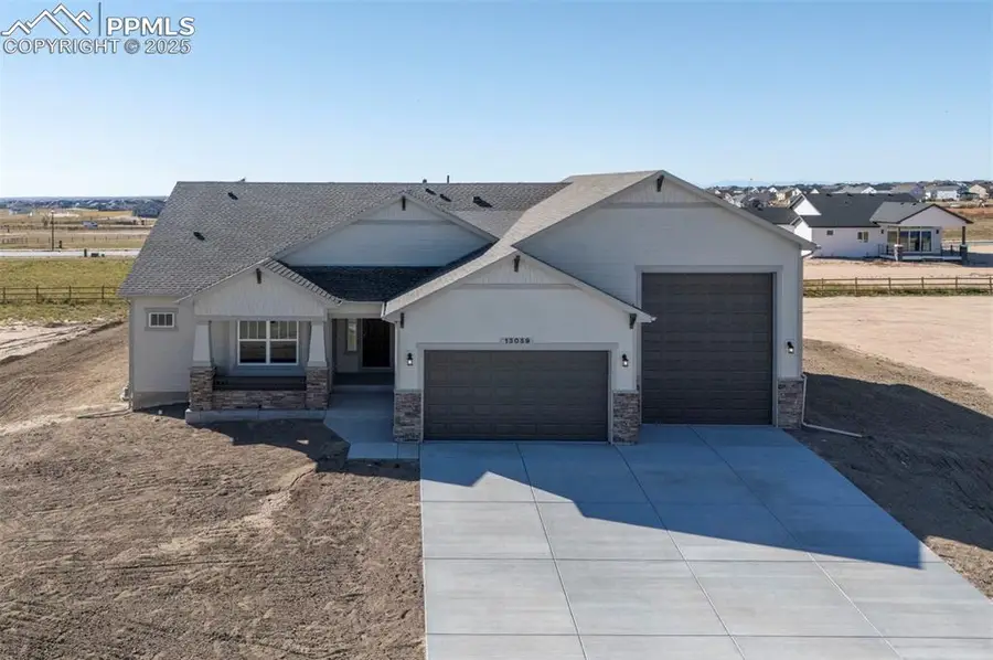 13059 Highland Crest Drive, Falcon, CO 80831 - Image #2