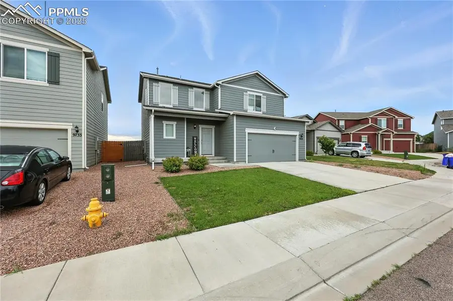 9723 Borderpine Way, Colorado Springs, CO 80925 - #2