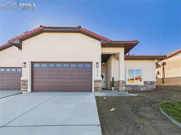1318 Tierra Berienda, Pueblo, CO 81008