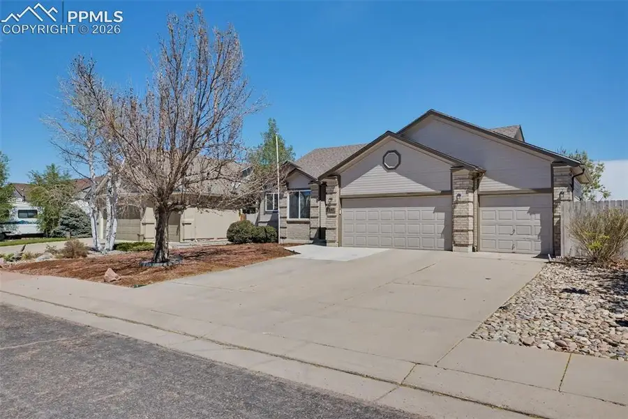7341 Waterman Way, Colorado Springs, CO 80922 - #3