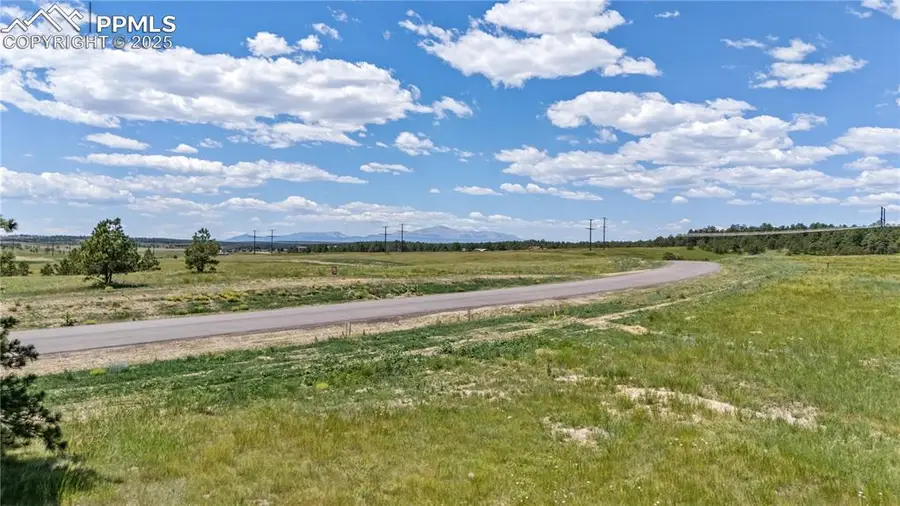 10854 Alamar Way, Colorado Springs, CO 80908 - Image #3