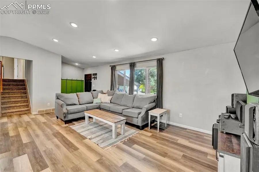 6465 Pawnee Circle, Colorado Springs, CO 80915 - Image #2