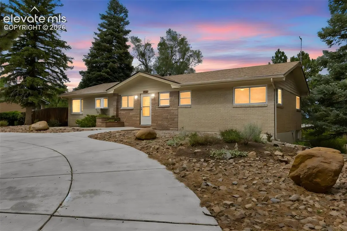 1302 Parkview Boulevard, Colorado Springs, CO 80905 - #1