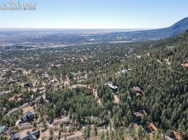 1296 Mica Lane, Colorado Springs, CO 80906