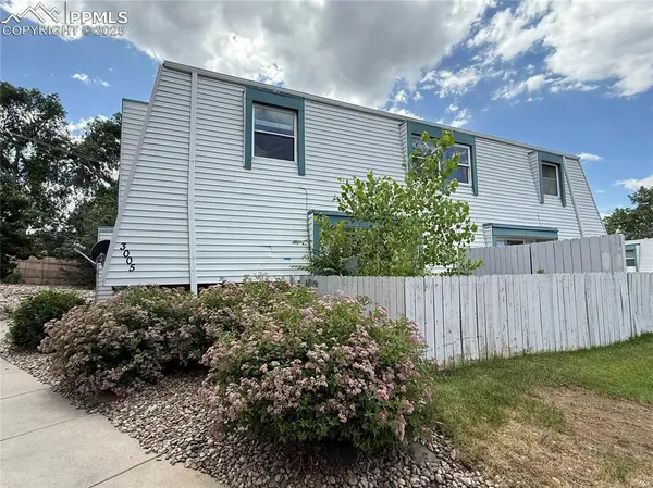 3005 E Fountain Boulevard, Colorado Springs, CO 80910