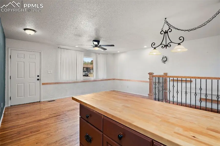 228 S Caddoa Drive, Pueblo, CO 81007 - Image #3