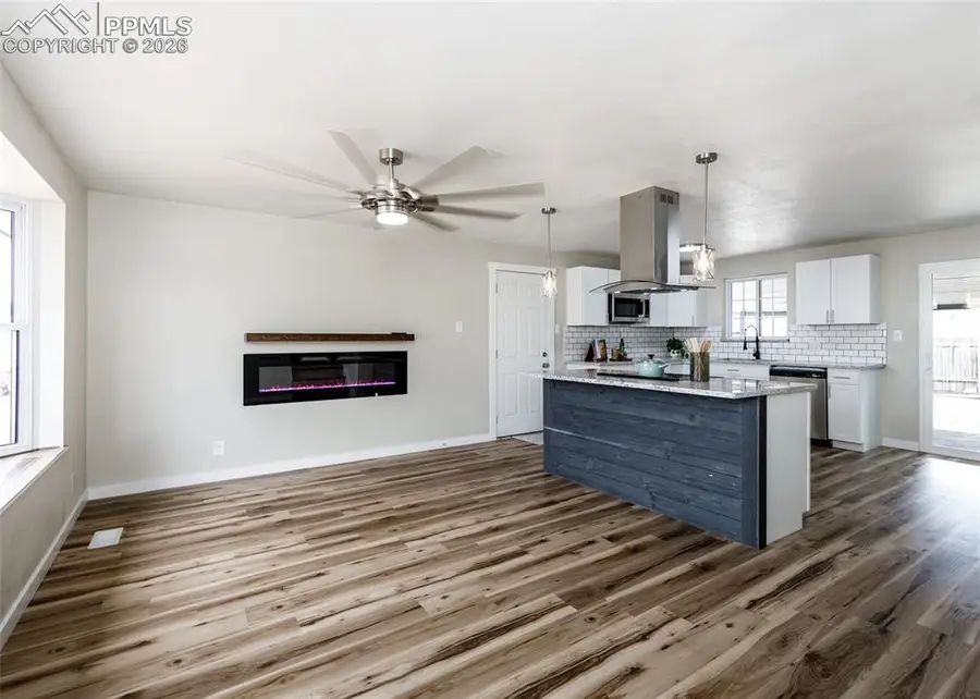 100 Stanford Avenue, Pueblo, CO 81005 - #2