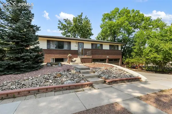 817 Ellston Street, Colorado Springs, CO 80907